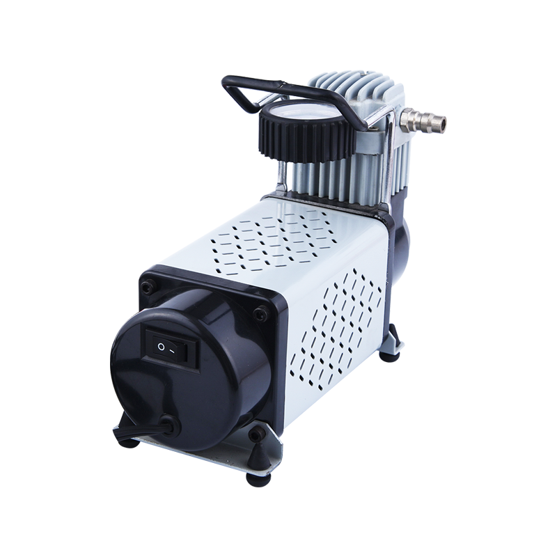 কেন একটি যানবাহন এয়ার কম্প্রেসার অফ-রোড অ্যাডভেঞ্চারের জন্য অপরিহার্য?